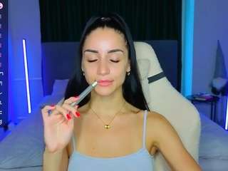emma-davis from camsoda
