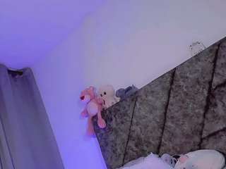 Valentina-Alba live cam preview