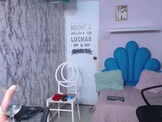 ashley-baker19 live cam preview