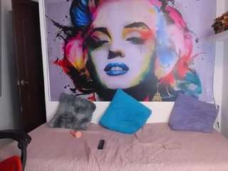Ashley-baker19's cam show statistics and live stream