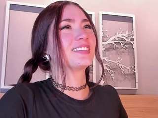 lunar-leen Live Webcam on CamSoda