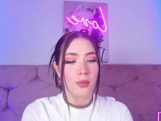 lunar-leen's Live Sex Cam Show