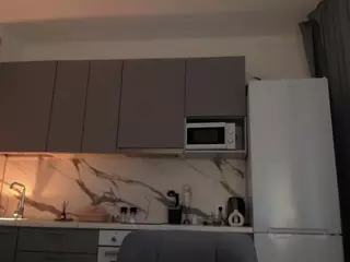 NikoleMain's Live Sex Cam Show