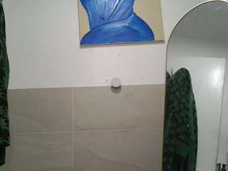 rentedbimanymen Live Webcam on CamSoda