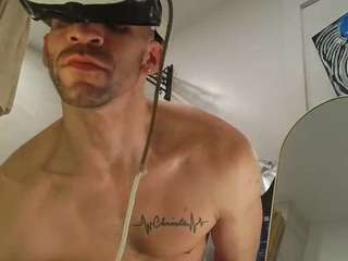 rentedbimanymen Live Webcam on CamSoda