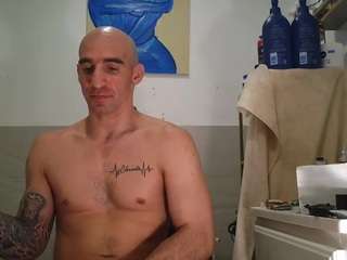 rentedbimanymen webcam