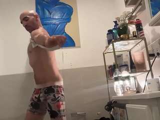 rentedbimanymen webcam