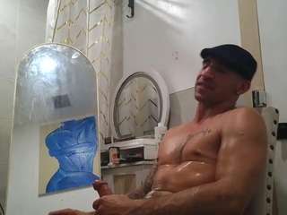 rentedbimanymen webcam