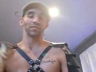 rentedbimanymen webcam model