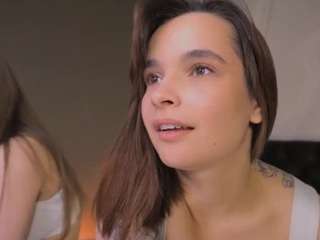 annastark's CamSoda show and profile