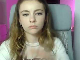 ariawomen from camsoda
