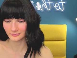 liliflowerr Live Webcam on CamSoda