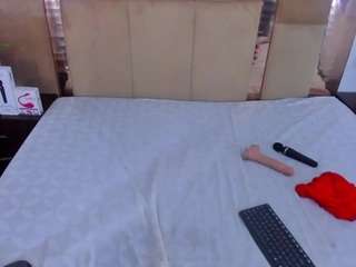 lizbrookx Live Webcam on CamSoda
