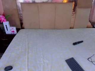lizbrookx Live Webcam on CamSoda