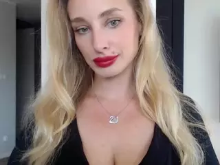 MarilynMagestic's Live Sex Cam Show