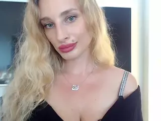 MarilynMagestic's Live Sex Cam Show