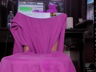 raissasky Live Webcam on CamSoda