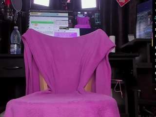 raissasky Live Webcam on CamSoda