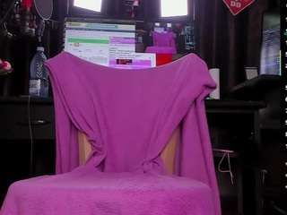 raissasky Live Webcam on CamSoda