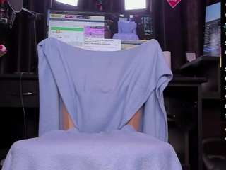 raissasky Live Webcam on CamSoda