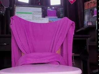RaissaSky live webcam show