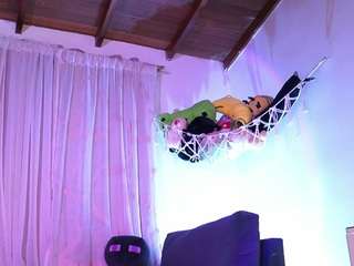 nanaleon live webcam show