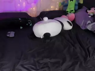 NanaLeon's Live Sex Cam Show