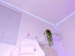 pamela-white webcam model