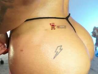 sophiamiller98 Live Webcam on CamSoda