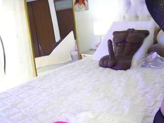 sophiamiller98 webcam