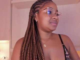 tamarazaki Live Webcam on CamSoda