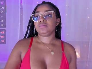 tamarazaki Live Webcam on CamSoda