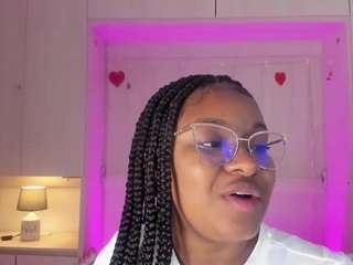 tamarazaki, female webcam model,  years old, on live webcam