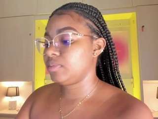 tamarazaki live cam profile