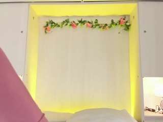 tamarazaki's CamSoda show and profile