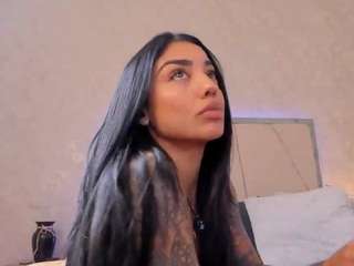 victoriabenedetti2 webcam model