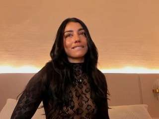 victoriabenedett... Live Webcam on CamSoda