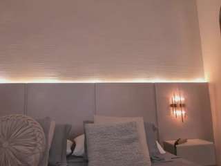 victoriabenedett... Live Webcam on CamSoda