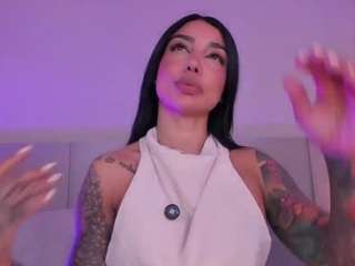 victoriabenedett... Live Webcam on CamSoda