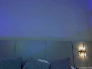 victoriabenedetti2's CamSoda show and profile