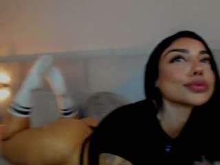 Live webcam model victoriabenedetti2 on Soda Cams