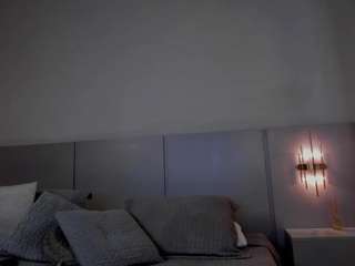 victoriabenedett... Live Webcam on CamSoda