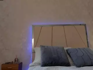 VIcky's Live Sex Cam Show