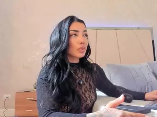 VIcky's Live Sex Cam Show
