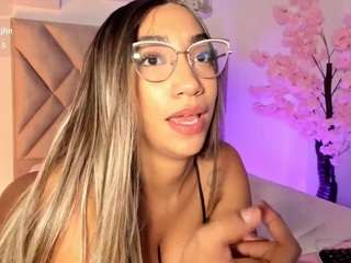 adeline live webcam show