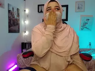 AishaGhulam's Live Sex Cam Show