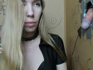 annaivanova Live Webcam on CamSoda