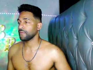 bbcblackhot33 Live Webcam on CamSoda