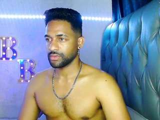 bbcblackhot33 webcam