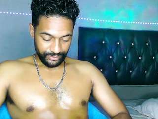 bbcblackhot33 Live Webcam on CamSoda